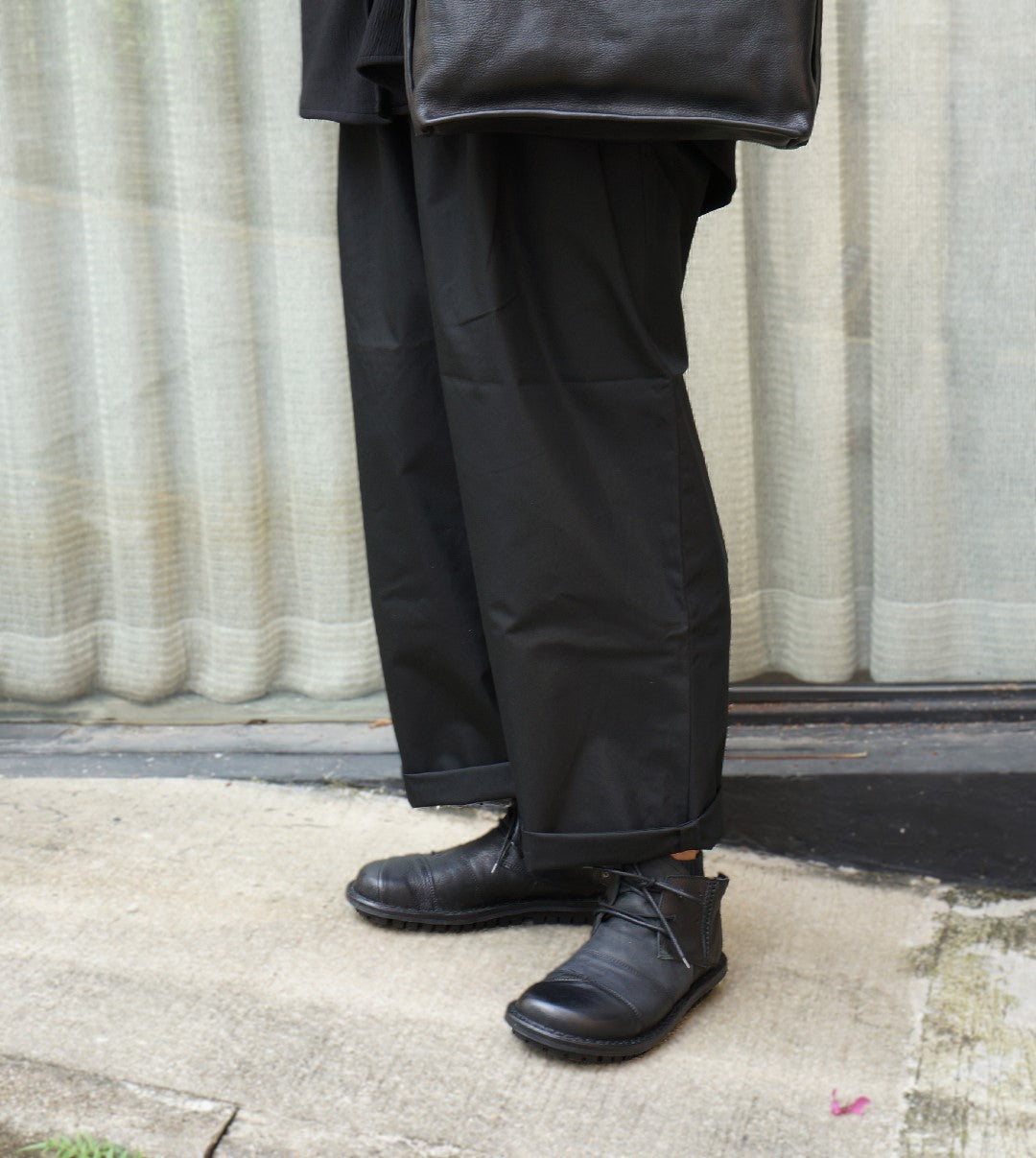 Proto m - Black
