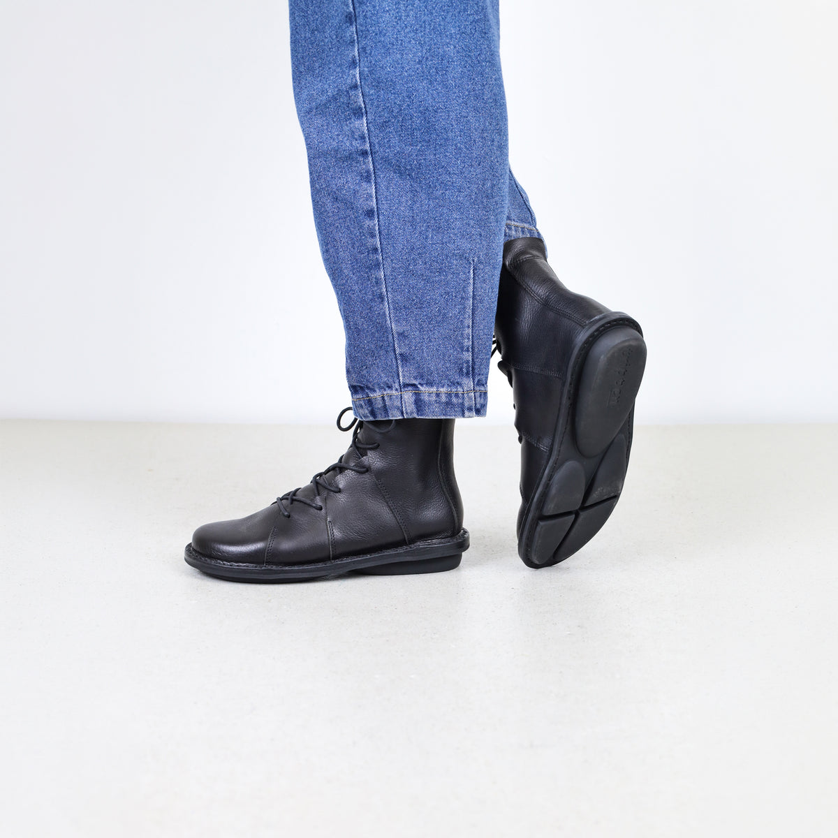 Nomad_Hi f