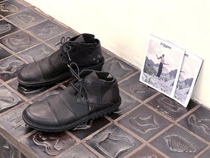 Proto m - Black